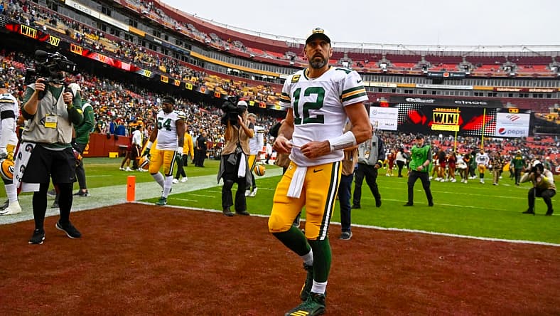 nfl picks against the spread: green bay packers cover against buffalo bills