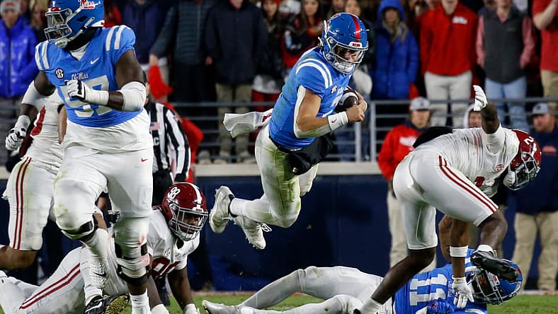 NCAA Football: Alabama at Mississippi