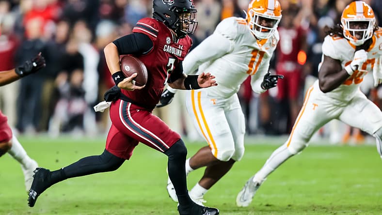 NCAA Football: Tennessee at South Carolina