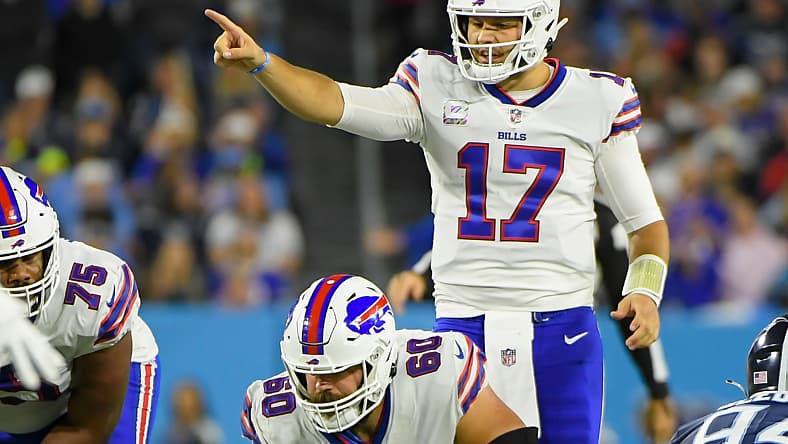 NFL: Buffalo Bills at Tennessee Titans