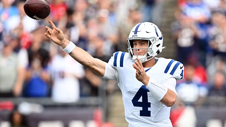 NFL: Indianapolis Colts at New England Patriots