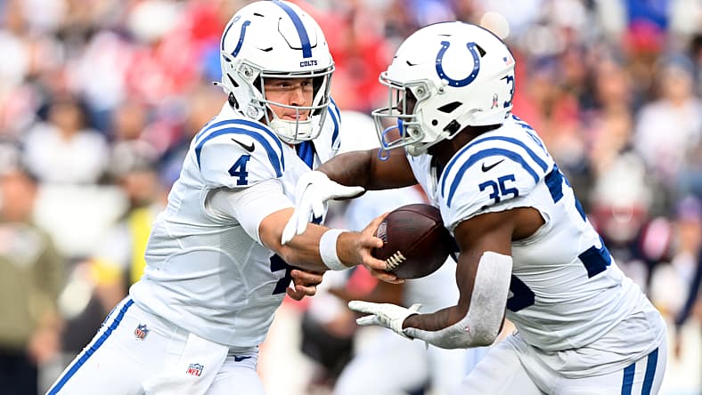 NFL: Indianapolis Colts at New England Patriots