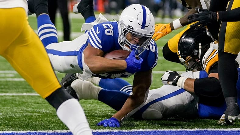nfl running back rankings; jonathan taylor