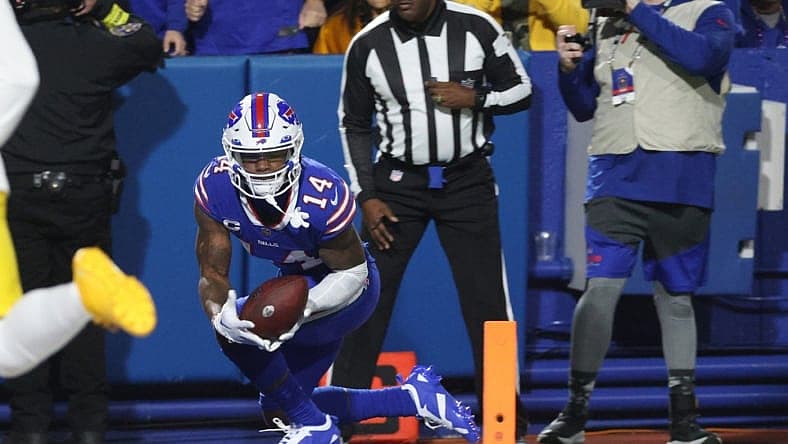 nfl wide receiver rankings: stefon diggs