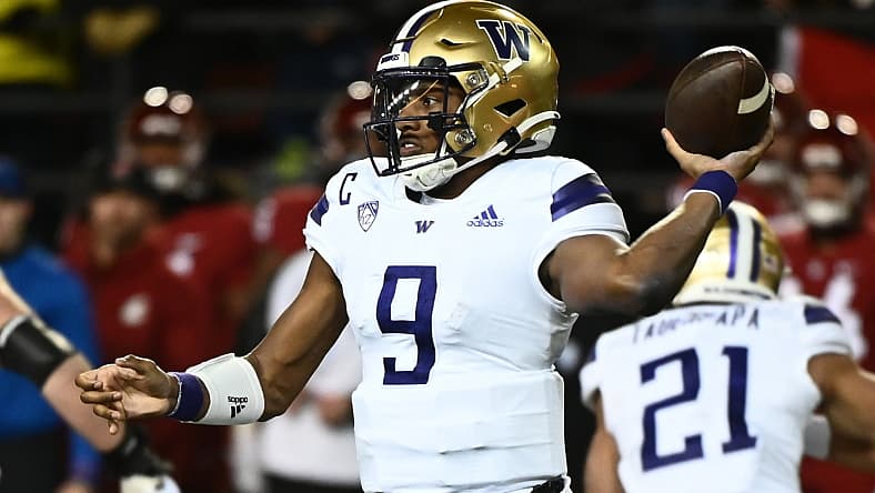 NCAA Football: Washington at Washington State