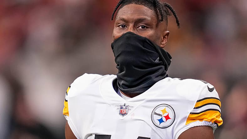 NFL: Pittsburgh Steelers at Atlanta Falcons
