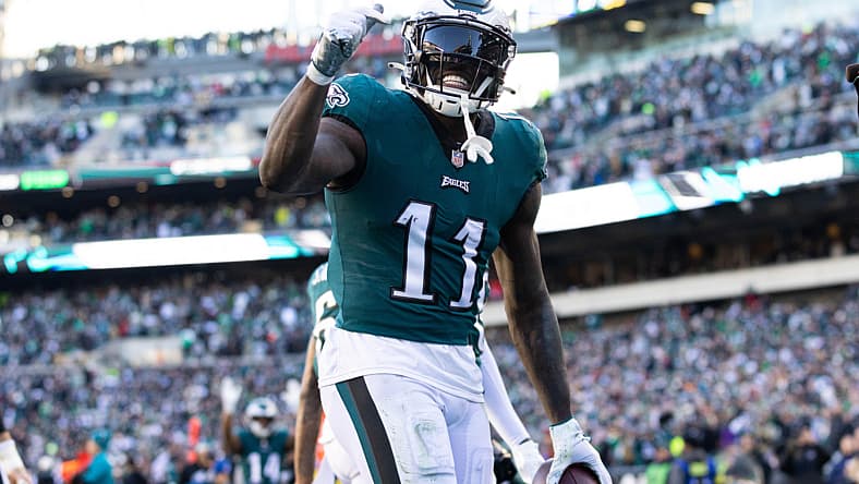 NFL: Tennessee Titans at Philadelphia Eagles