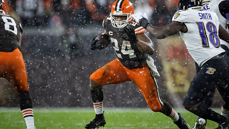 nfl running back rankings week 16: nick chubb, cleveland browns