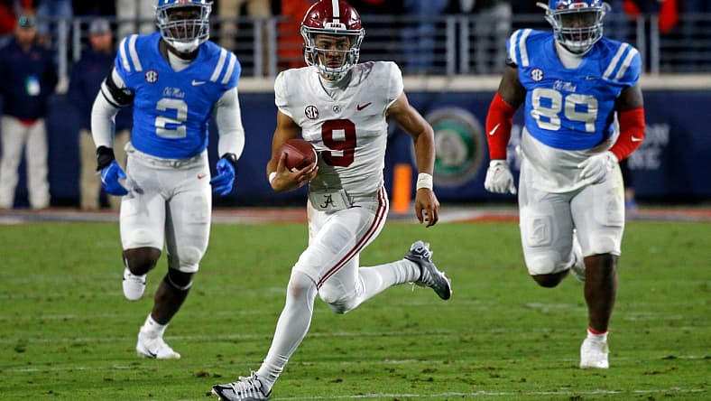 NCAA Football: Alabama at Mississippi