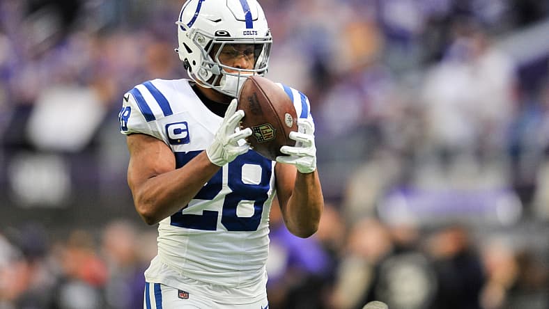 NFL: Indianapolis Colts at Minnesota Vikings