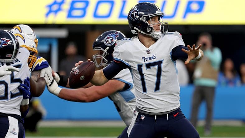 NFL: Tennessee Titans at Los Angeles Chargers