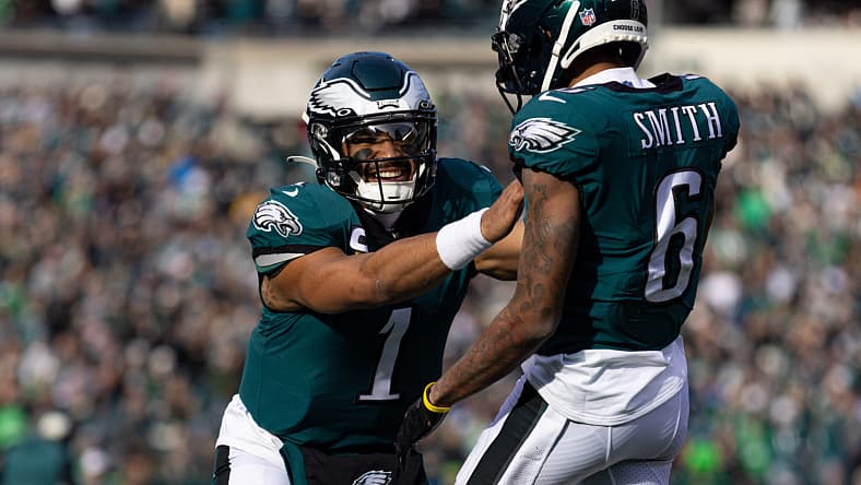 NFL: Tennessee Titans at Philadelphia Eagles