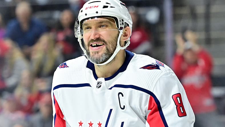 NHL: Washington Capitals at Arizona Coyotes
