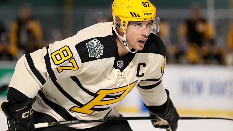 NHL: Winter Classic-Pittsburgh Penguins at Boston Bruins