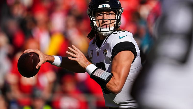 comparing patrick mahomes to trevor lawrence