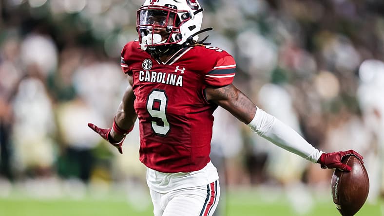 las vegas raiders draft cam smith