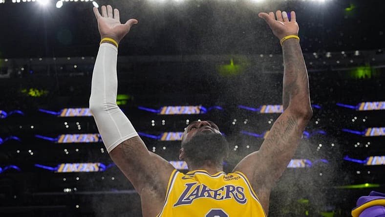 nba all-star game starters: lebron james