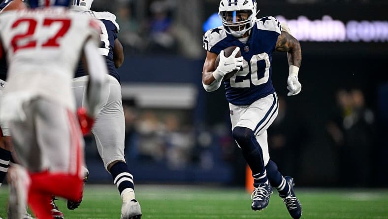NFL: New York Giants at Dallas Cowboys