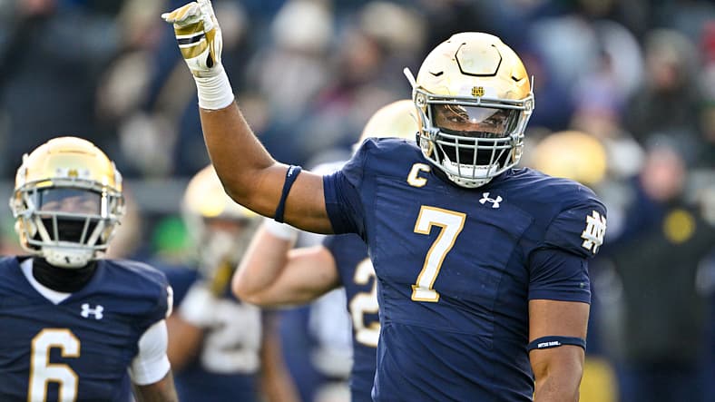 arizona cardinals draft, cardinals mock draft: isaiah foskey