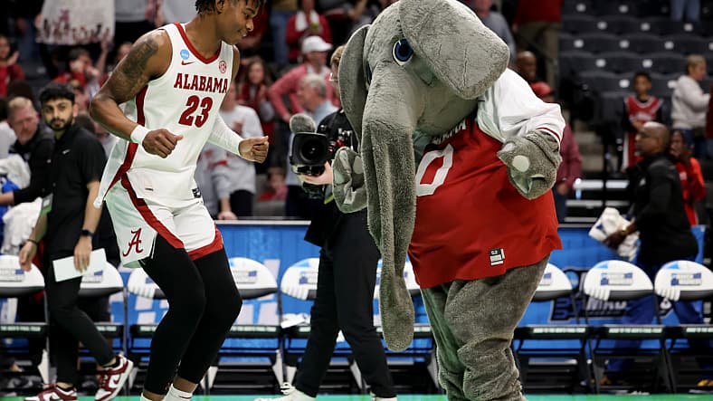 NCAA Basketball: NCAA Tournament Second Round-Maryland vs Alabama