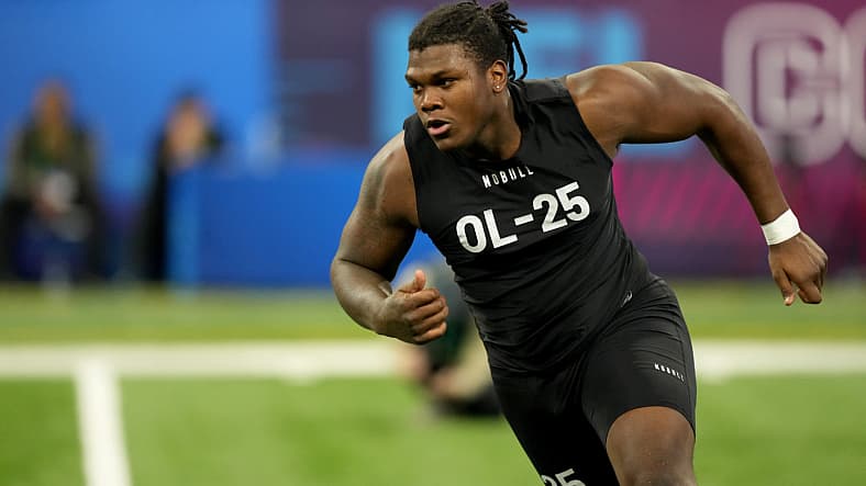 2023 nfl mock draft:  broderick jones, washington commanders