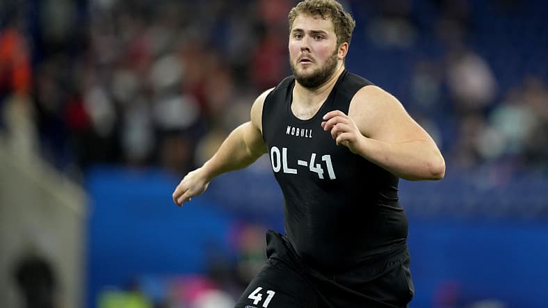 2023 nfl mock draft: peter skoronski, chicago bears