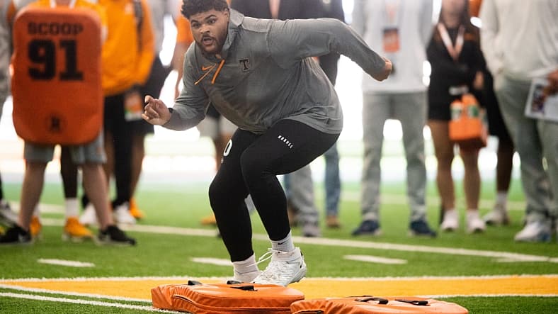 Syndication: The Knoxville News-Sentinel
