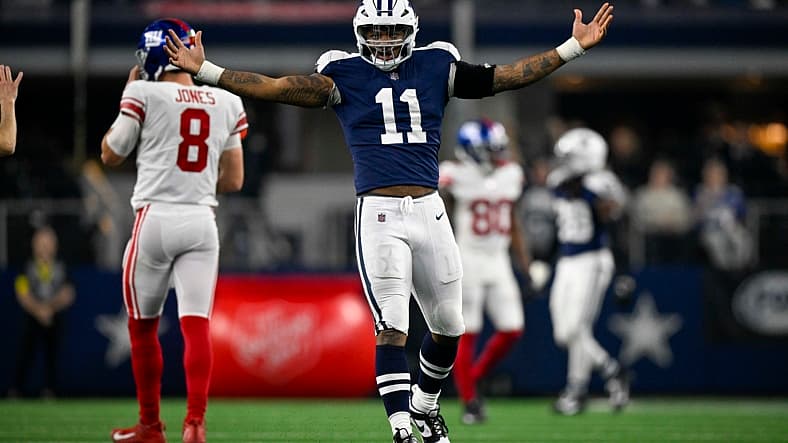 NFL: New York Giants at Dallas Cowboys