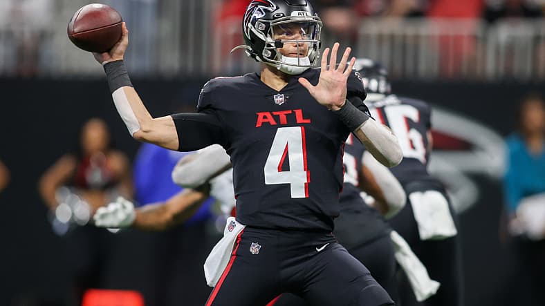 NFL: Tampa Bay Buccaneers at Atlanta Falcons