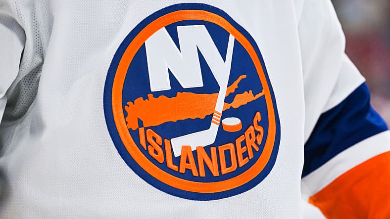 NHL: New York Islanders at Montreal Canadiens