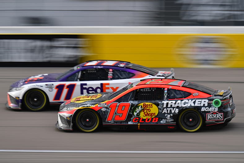 NASCAR: Pennzoil 400 presented by Jiffy Lube