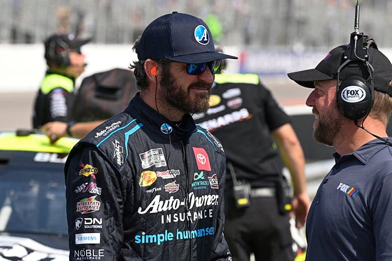 NASCAR: Practice and Qualifying