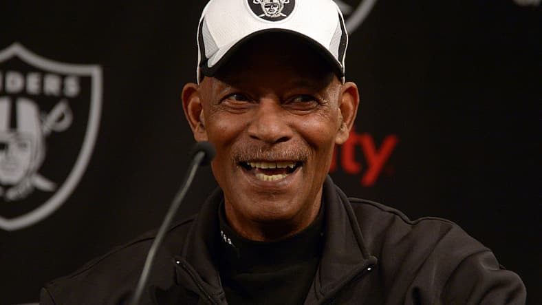 best cornerbacks of all time: willie brown