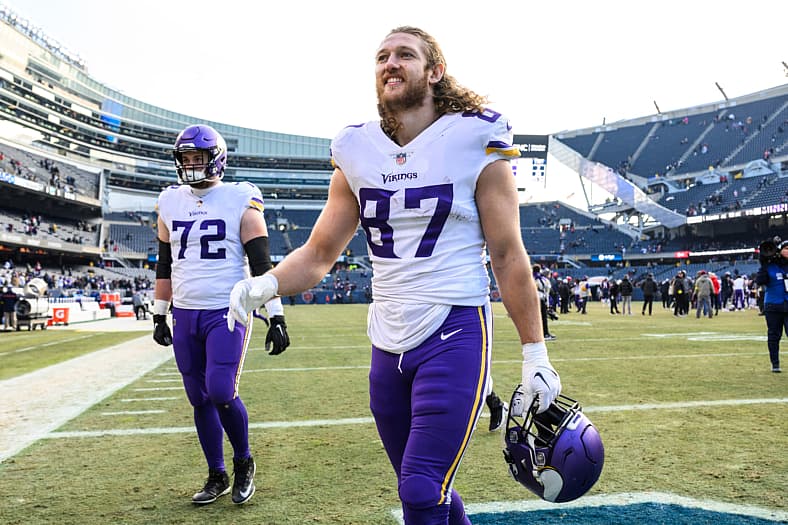 NFL: Minnesota Vikings at Chicago Bears