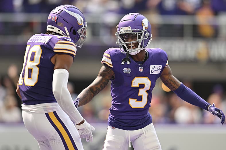 nfl picks week 2: minnesota vikings at philadelphia eagles
