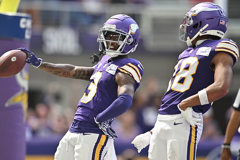 nfl week 2 storylines: phildelphia eagles at minnesota vikings