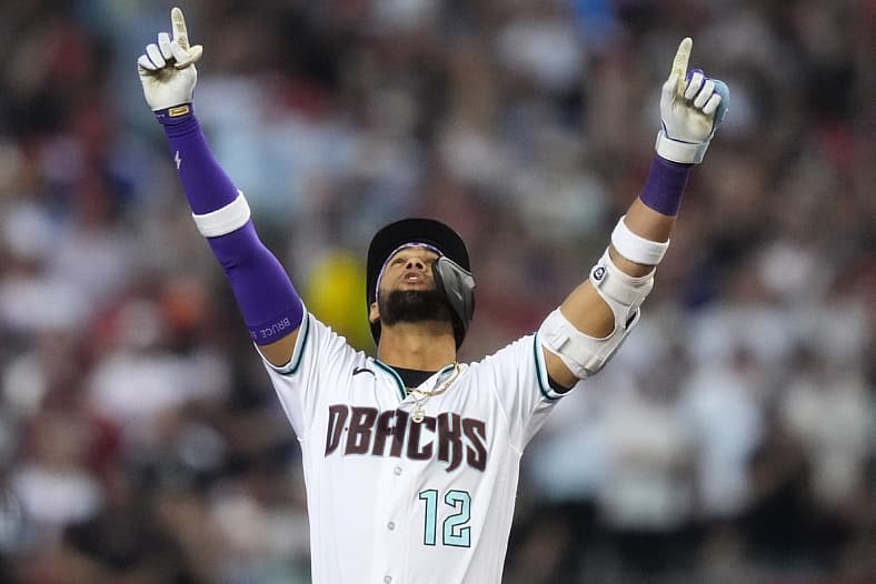 lourdes gurriel jr