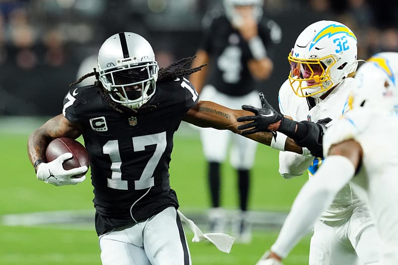 NFL: Los Angeles Chargers at Las Vegas Raiders