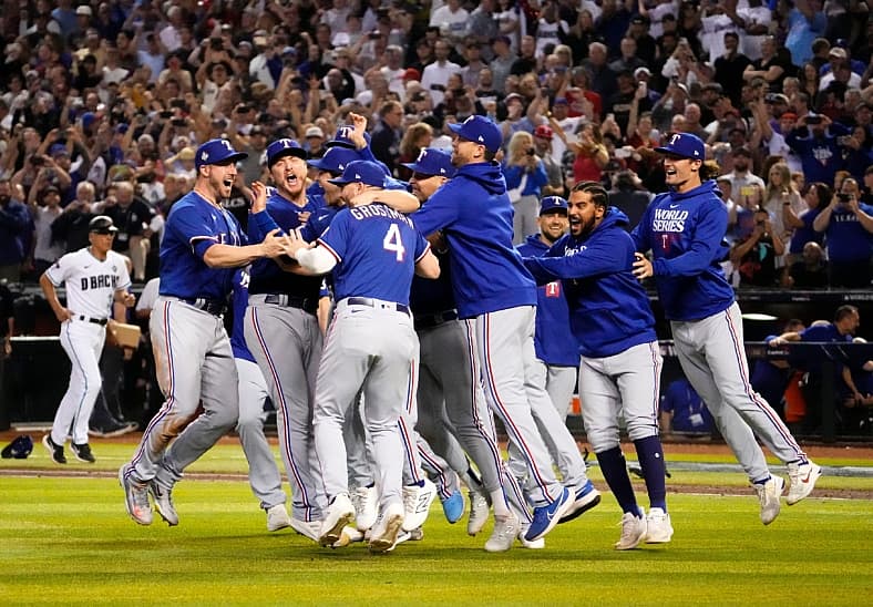 Credit: Rob Schumacher/The Republic / USA TODAY NETWORK