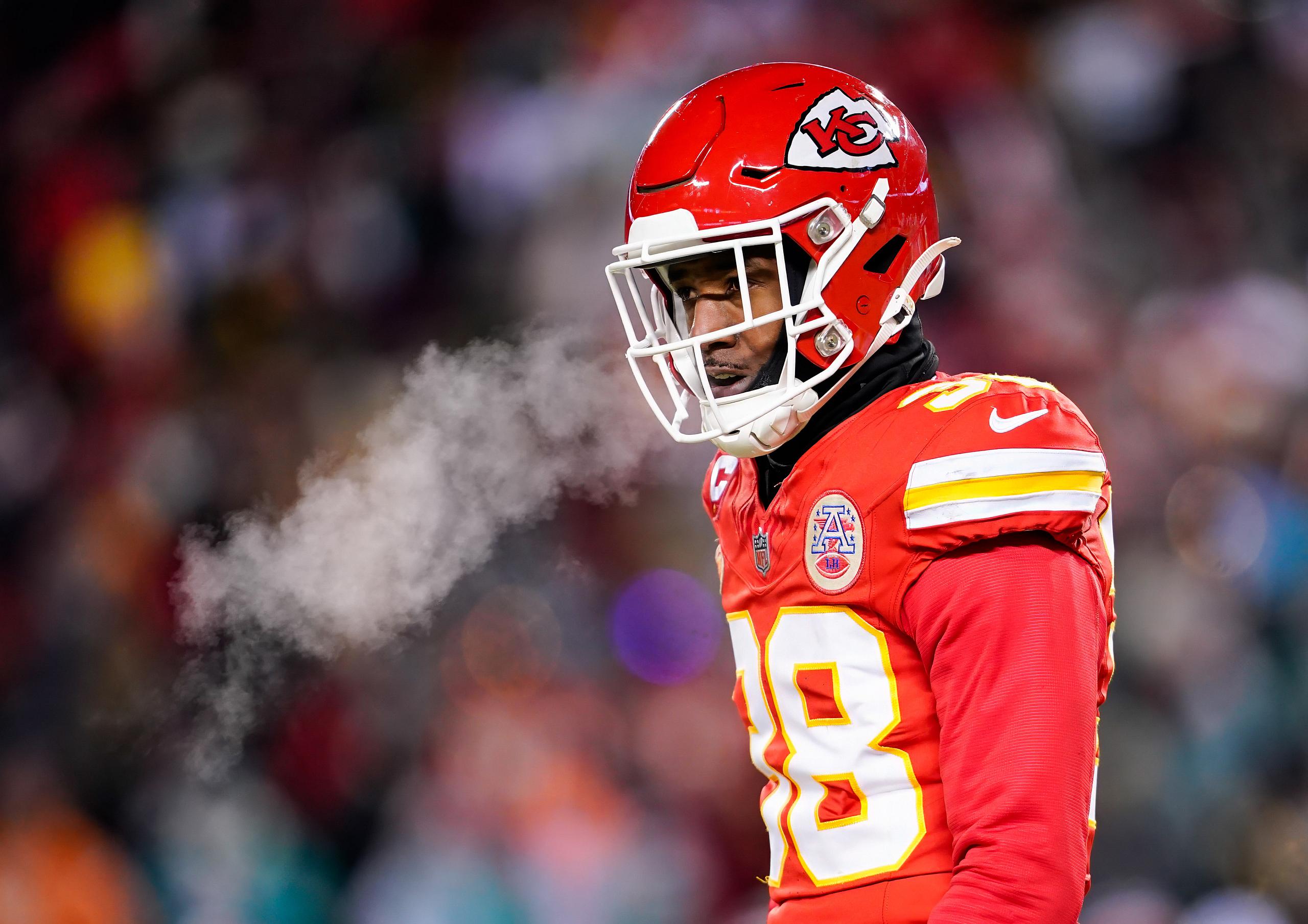 Kansas City Chiefs cornerback L