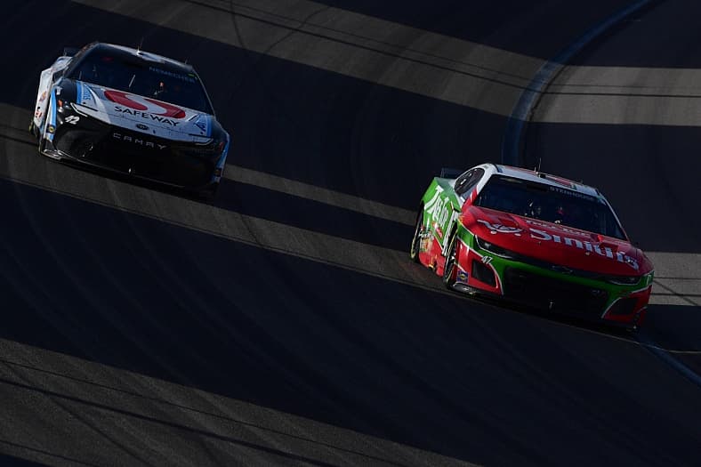 NASCAR: Pennzoil 400 presented by Jiffy Lube