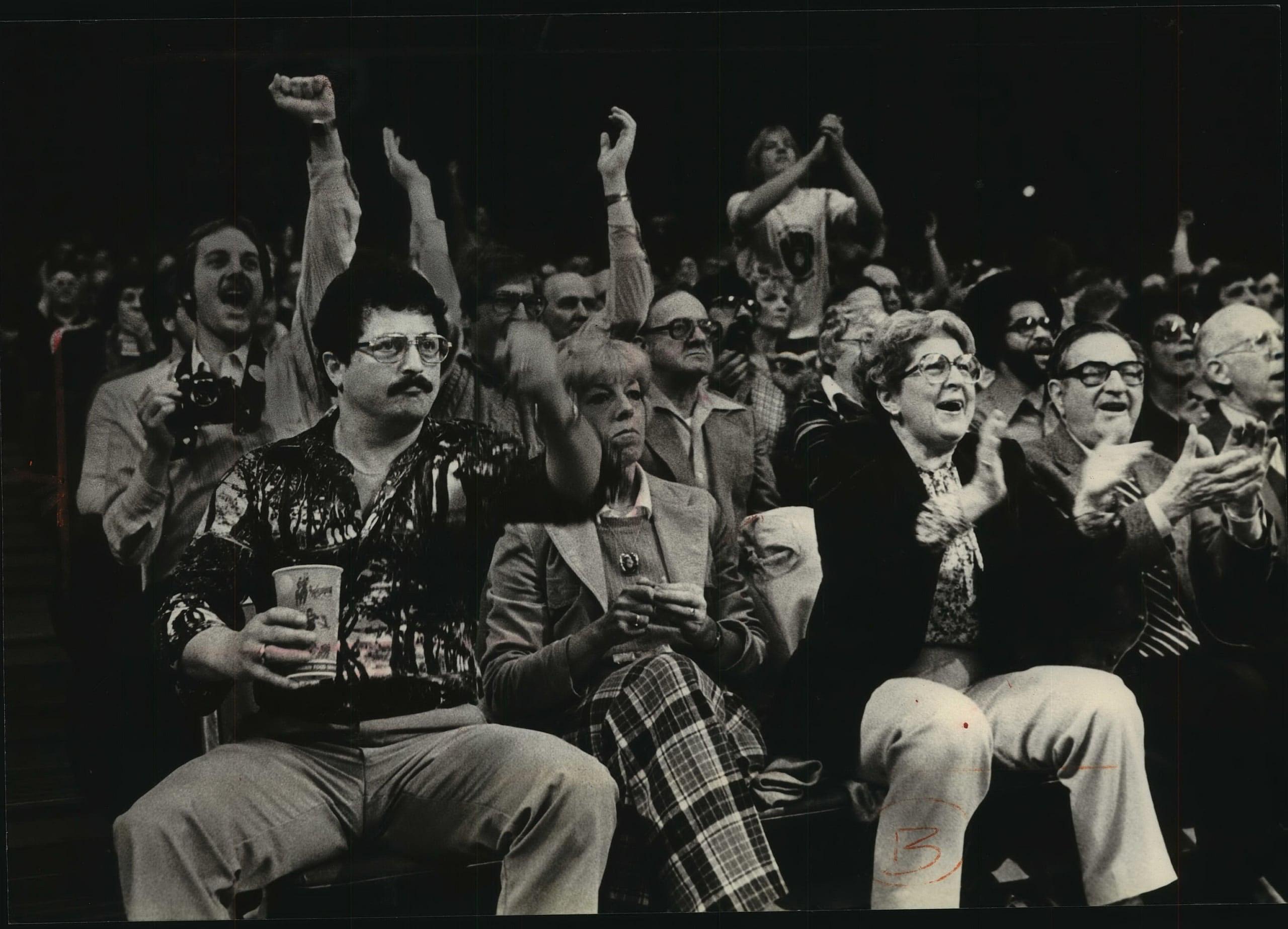 Syndication: Milwaukee