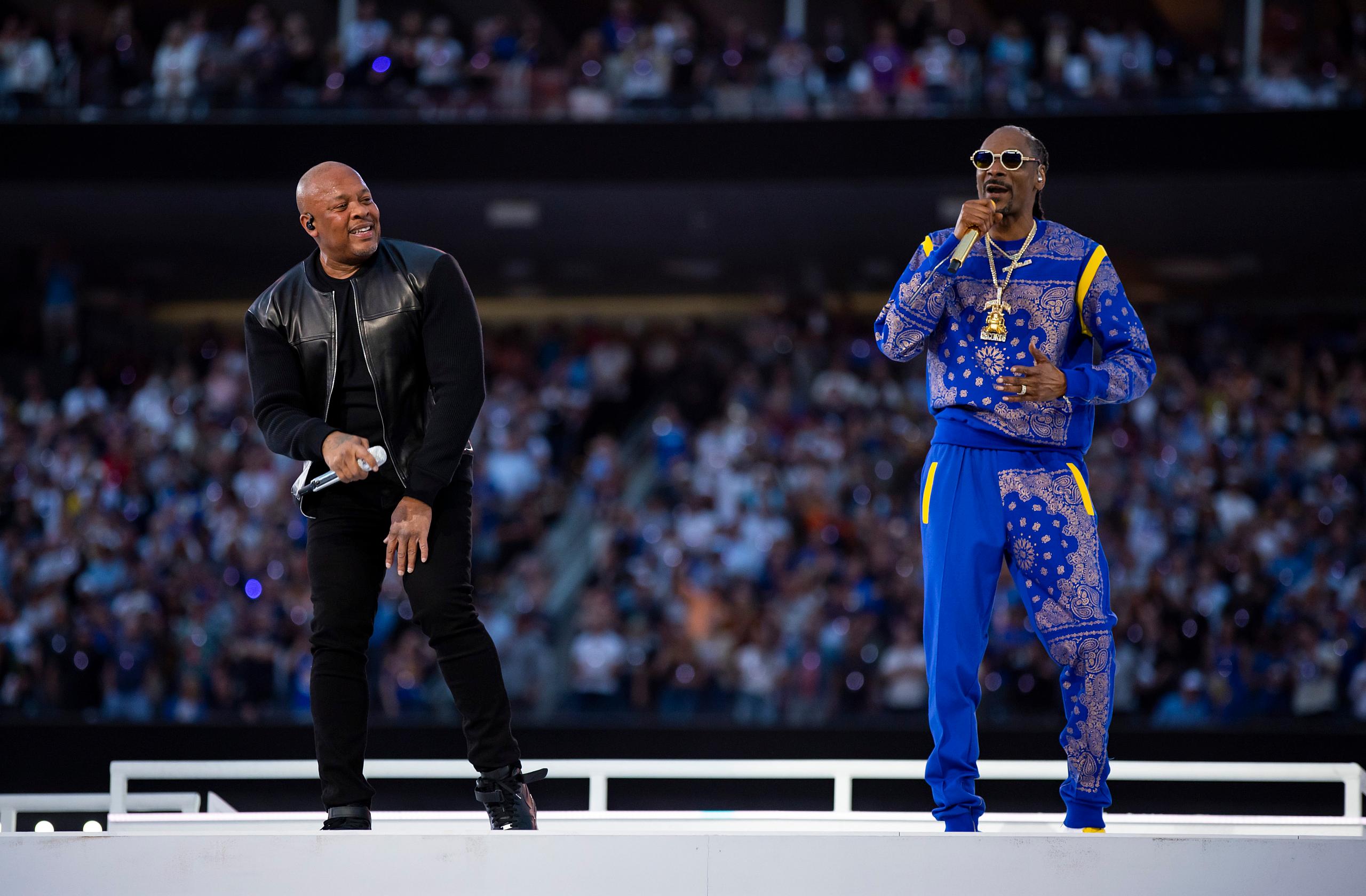 Dr. Dre Snoop Dogg Super Bowl halftime show