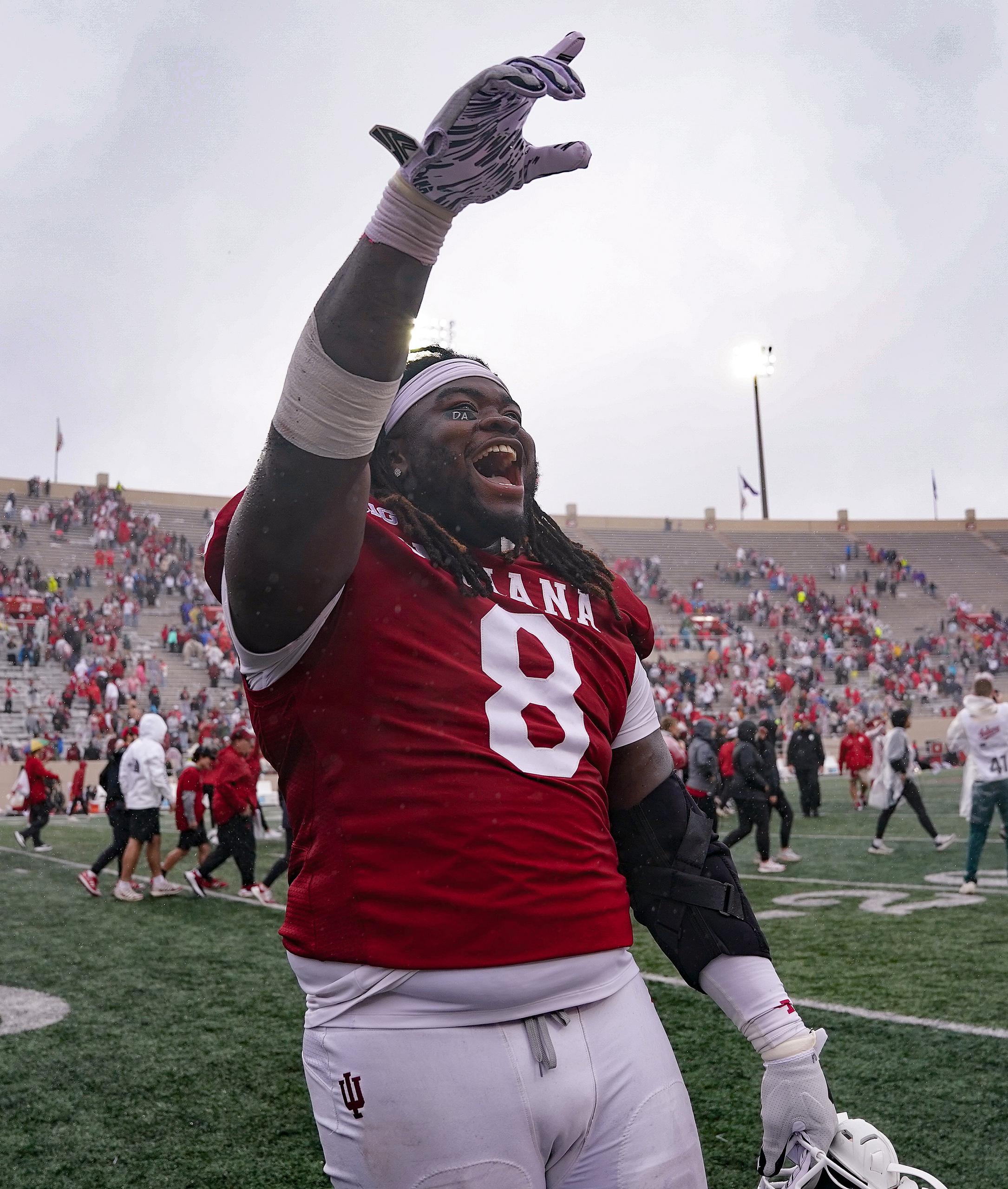 Dallas Cowboys mock draft 2025