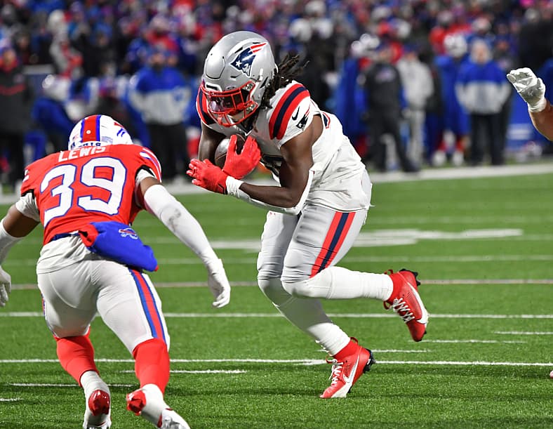 NFL: New England Patriots at Buffalo Bills
