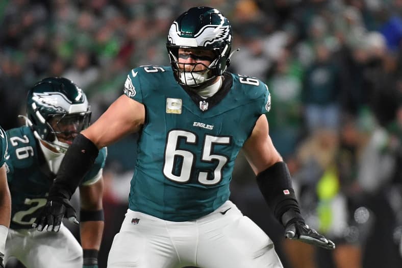 Best NFL offensive lines 2025