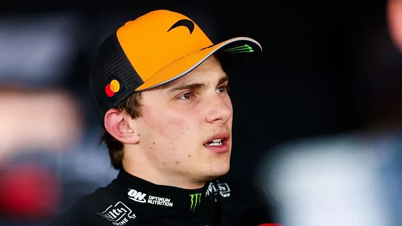 oscar piastri british grand prix mclaren