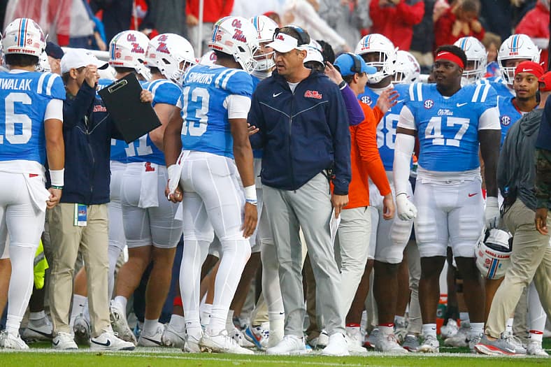 Top 25 college football rankings