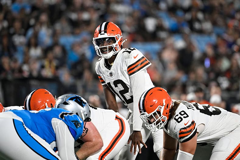 Cleveland Browns quarterback Shedeur Sanders