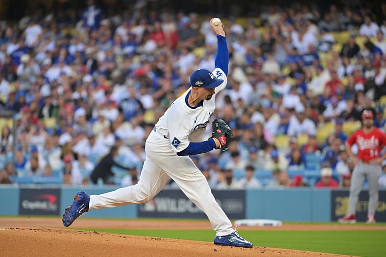 MLB: Wildcard-Cincinnati Reds at Los Angeles Dodgers